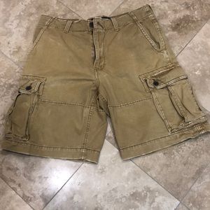American Eagle men’s cargo shorts